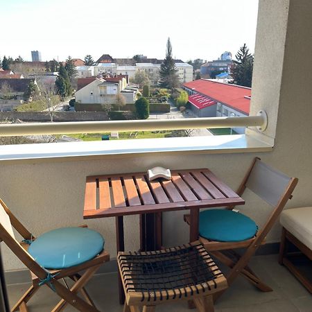 Luxury Apartment Luna For 6, Sauna, Center, **** Varazdin Ngoại thất bức ảnh